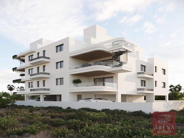 penthouse-6a4cac7020059-17.jpg