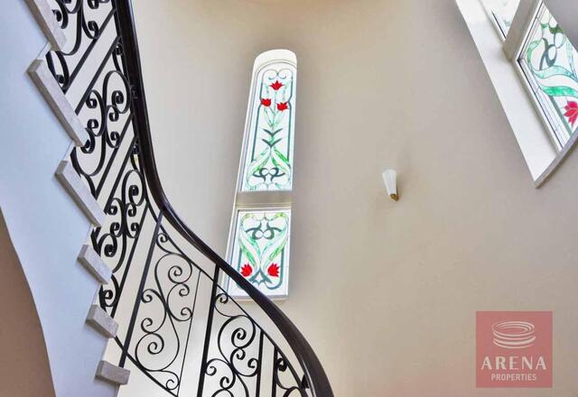detachedHouse-22-6-BED-VILLA-IN-PERVOLIA-6867-1.jpg