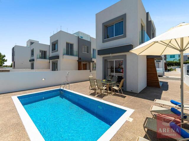 Villa In Ayia Triada For Sale – photo 4