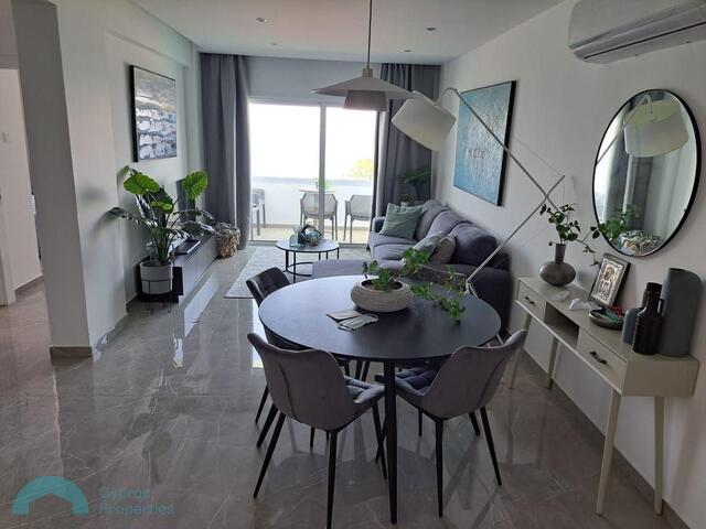 apartment-1-2-BED-APT-MAKENZY-9405-12.jpg