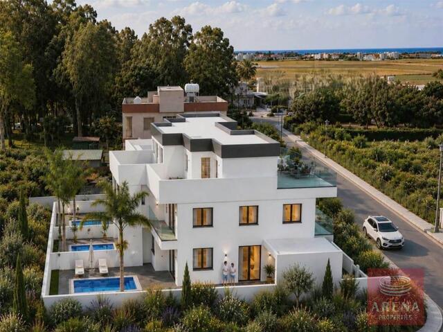 Luxury 3 Bedroom Villa for sale in Kiti – photo 1