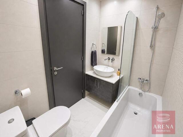 apartment-6a6c7a1b908e1-8.jpg