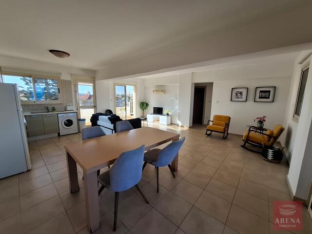 penthouse-1-penthouse-ayia-triada-10450-4.jpg