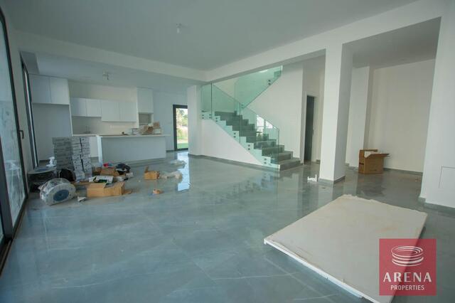 detachedHouse-DSC_5424-2.jpg