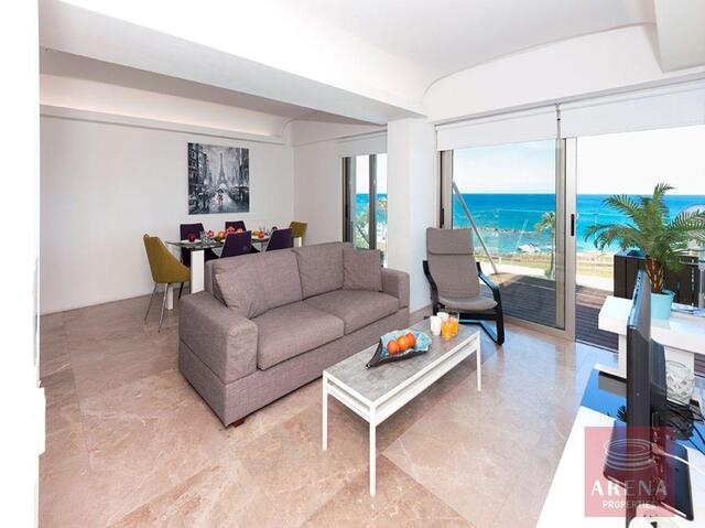 Seafront Apartment in Protaras – photo 15