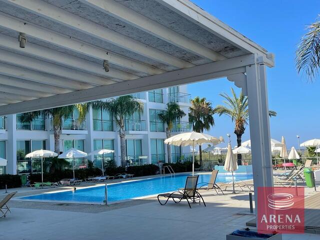 apartment-2-BEACHFRONT-PROPERTY-FOR-SALE-IN-CYPRUS-4146-4.jpg