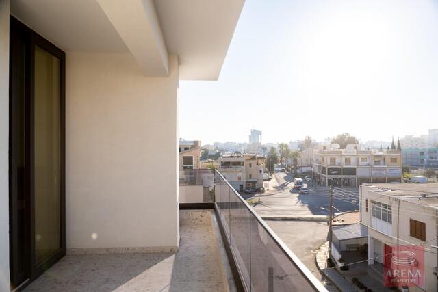 apartment-1-2-BED-PENTHOUSE-LARNACA-10425-1.jpg