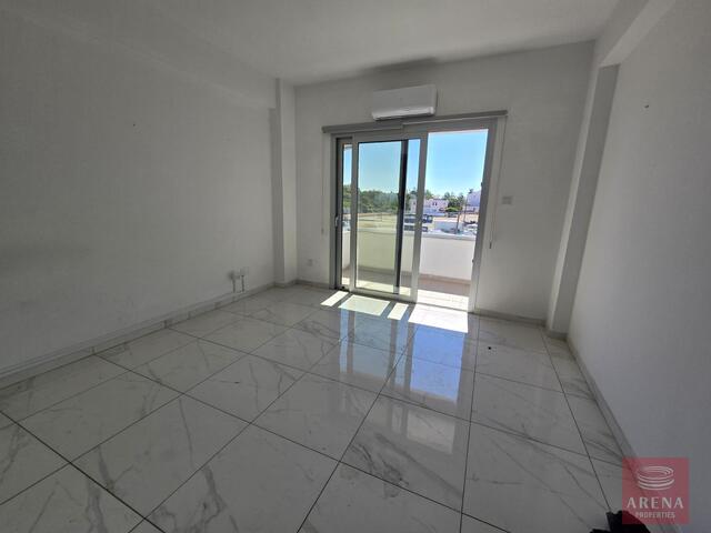realEstateForBusiness-1-office-rent-faneromeni-10283-3.jpg
