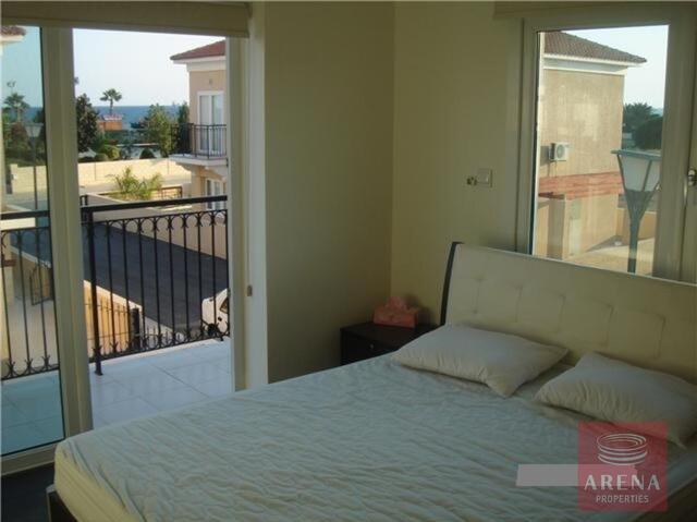 Detached 3 Bedroom House for Rent in Oroklini – Just 100 Metres from the Beach – photo 6