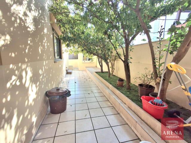 detachedHouse-13-5-BED-VILLA-LIVADIA-9182-6.jpg
