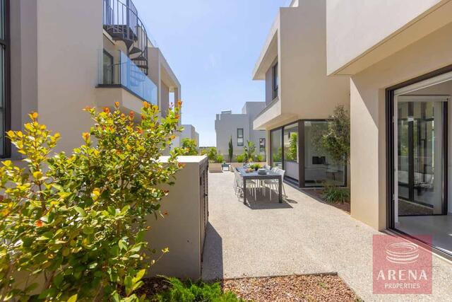 detachedHouse-10-3-BED-VILLA-KAPPARIS-8945.jpg