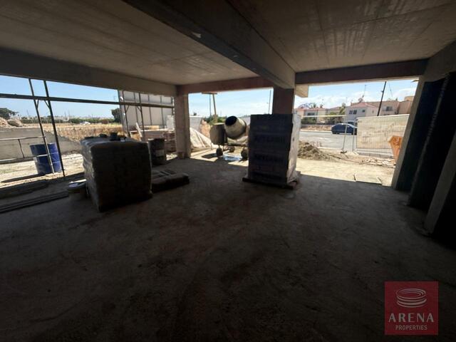 Top Floor Apartment in Oroklini – photo 13