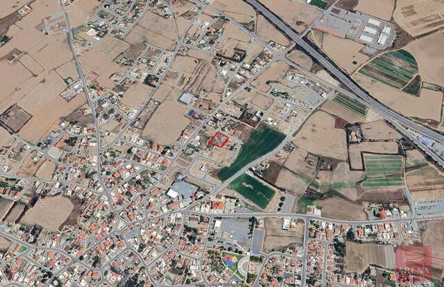 Residential Land in Dromolaxia – photo 2