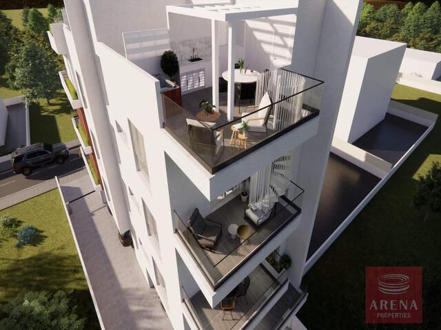 penthouse-6a670941b39d2-13.jpg
