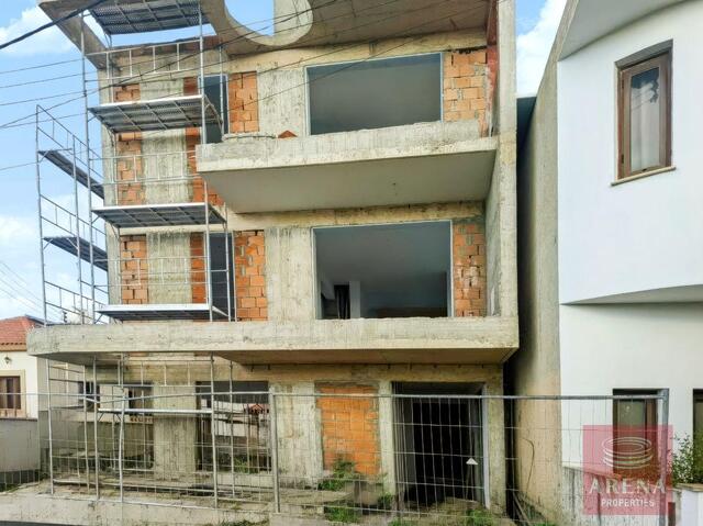1 Bed Apt in Livadia – photo 1