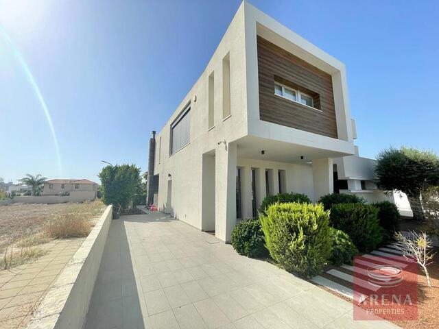 detachedHouse-14-Villa-for-sale-in-Dekelia-6383.jpeg