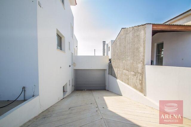detachedHouse-6-villa-4bed-frenaros-3932-1.jpg