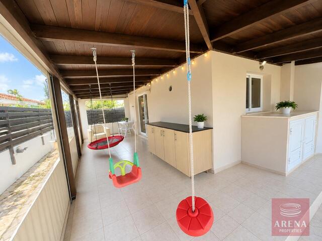 Beautiful 2-Bedroom Villa with Private Swimming Pool in Ayia Thekla – photo 11