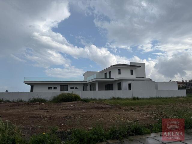 detachedHouse-69ddf85e2a983.jpg