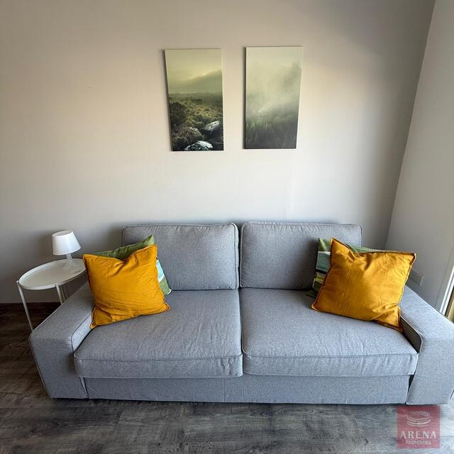 apartment-697b98bbbeca2-1.jpg