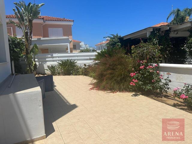 detachedHouse-8-3-BED-VILLA-IN-AYIA-TRIADA-8083.jpg