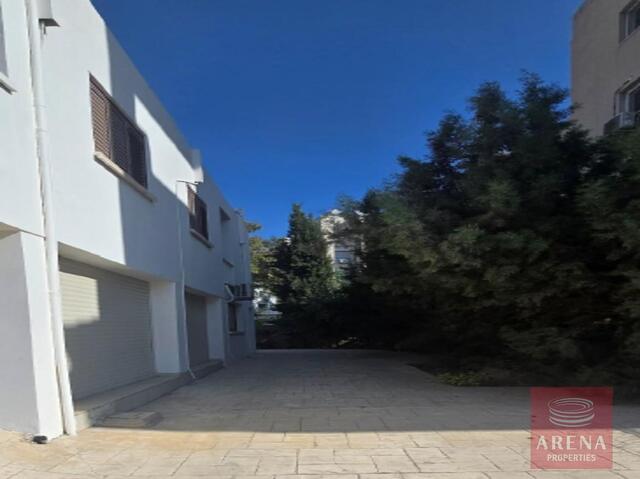 apartment-69f9db3e3d995.jpg