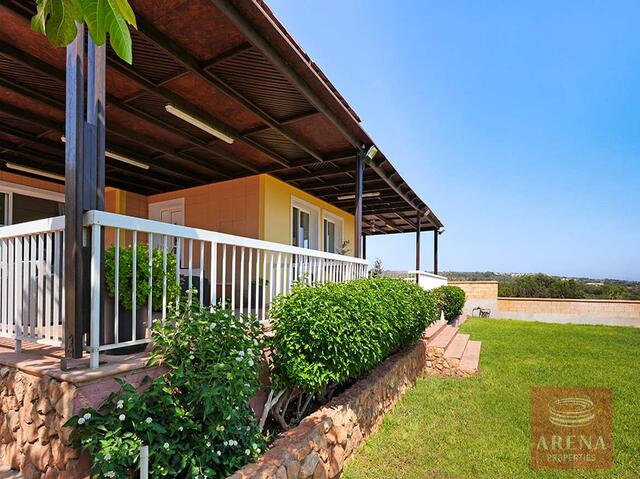 detachedHouse-69f0bade99ebe-1.jpg
