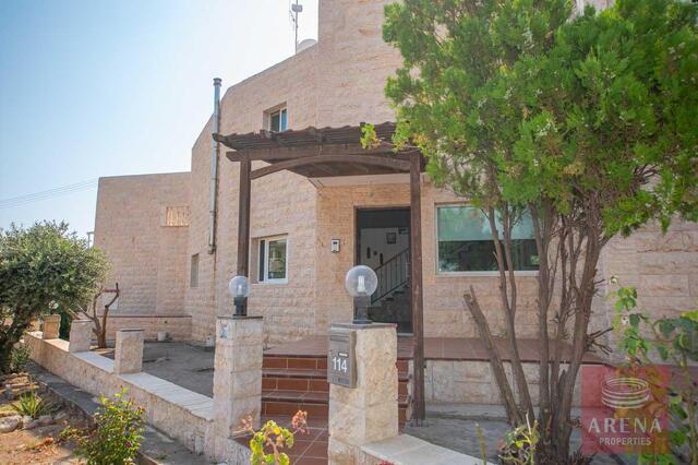 detachedHouse-3-HOUSE-IN-KAPPARIS-5271.jpg