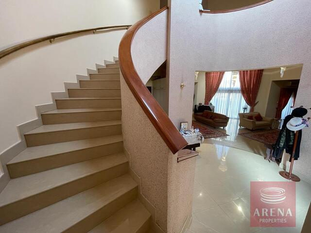 detachedHouse-18-4-bed-house-in-Sotiros-6363.jpg