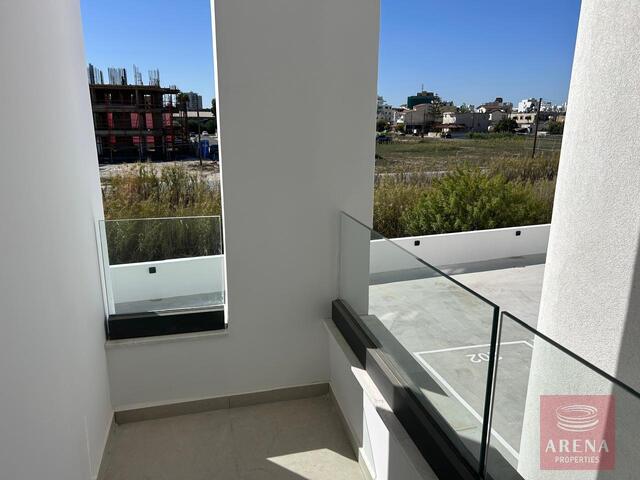 apartment-12-1-BED-APT-IN-NEW-MARINA-AREA-8738.jpeg