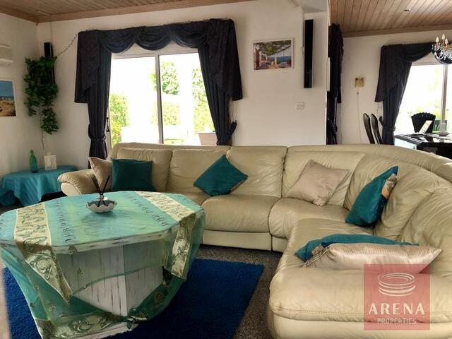 Villa in Pervolia for Rent – photo 23