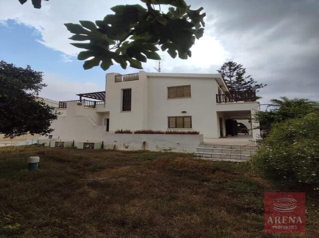 Detached Villa For Sale In Pyla|Just 350m2 from the Beach – photo 4