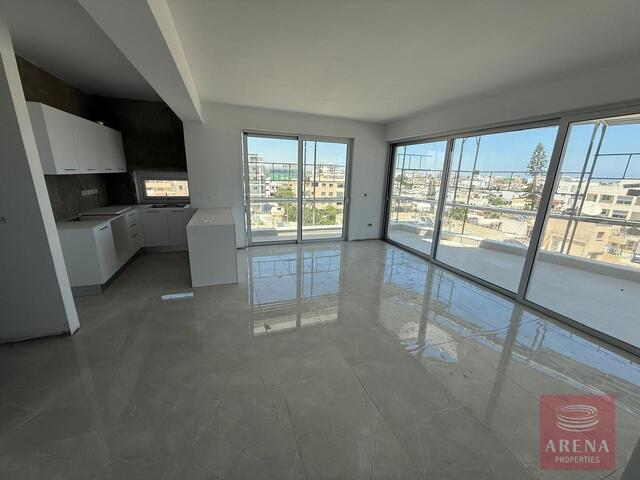 3 Bed Penthouses in Drosia – photo 8
