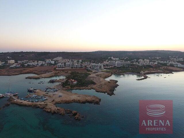 Beachfront Apartment in Protaras – photo 21