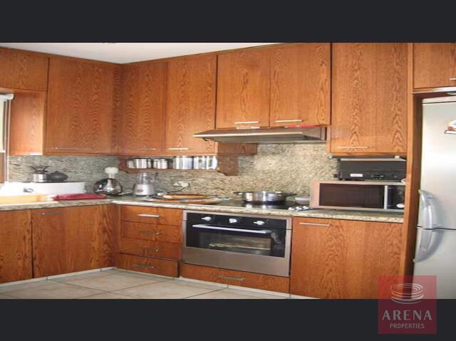 apartment-69cf8b1a586bf-2.jpg