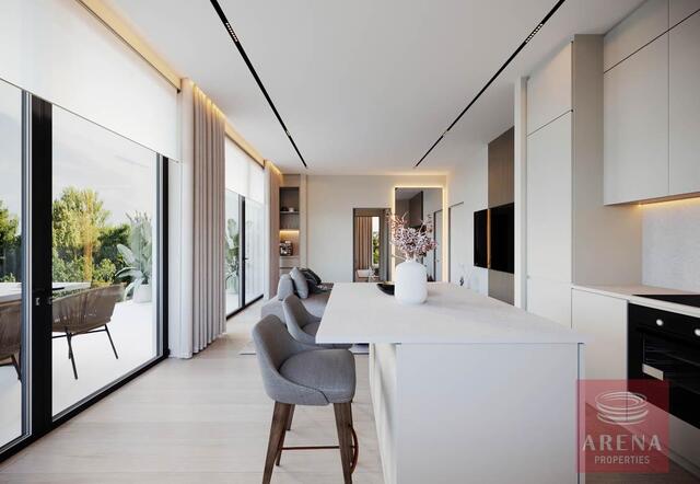 penthouse-69788984959fd-1.jpg