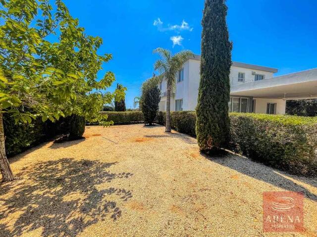 5 Bedrooms Villa in Protaras – photo 5