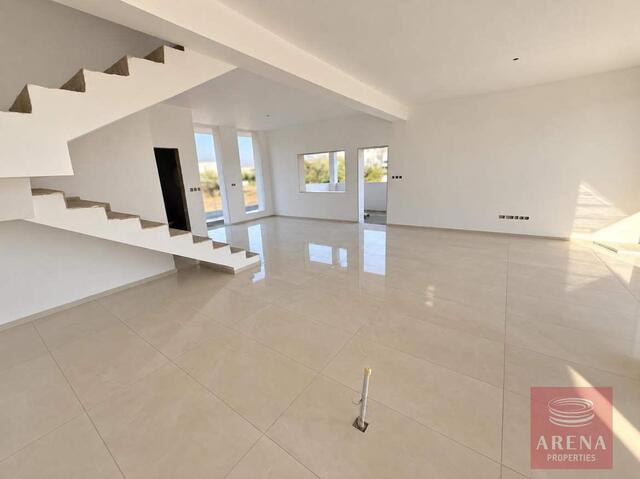 3 Bed Villa in Livadia – photo 3