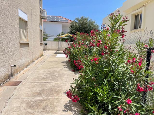 apartment-1-apt-in-larnaca-10170-15.jpeg