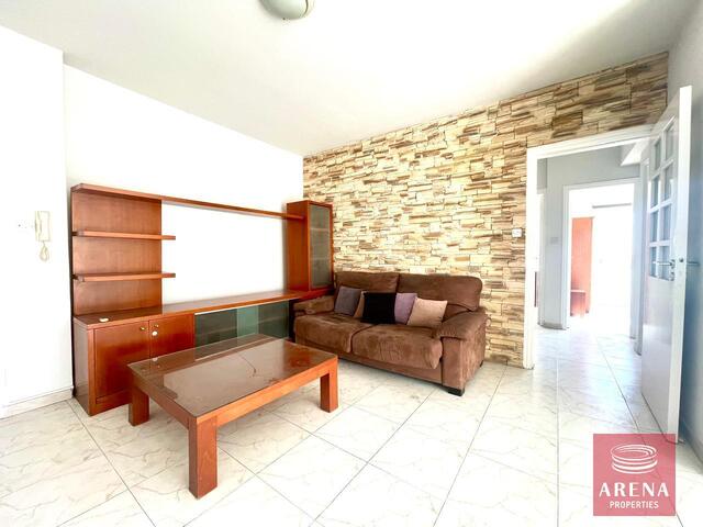 apartment-2-2-bed-apt-larnaca-9080-1.jpg