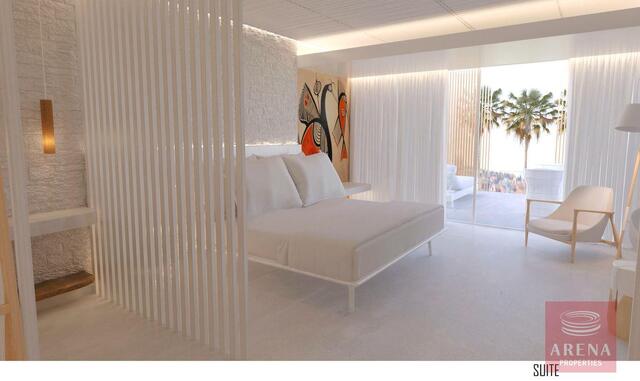 land-Suite.jpg