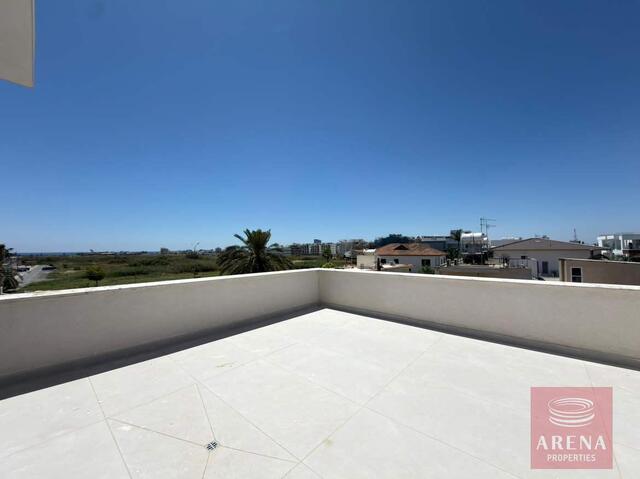 2 Bed Townhouse in Livadia – photo 12