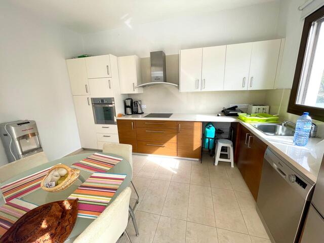 detachedHouse-1-4-BED-VILLA-FOR-SALE-IN-AGIA-THEKLA-9489-36.jpg