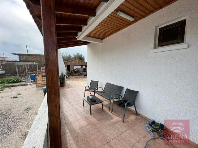 bungalow-6a0322087fe4c.jpg