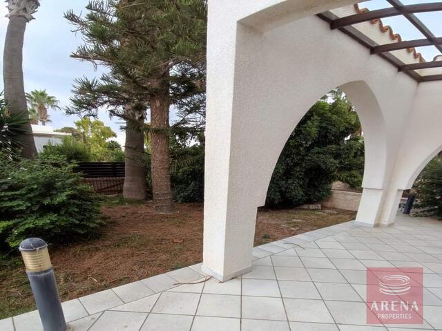 Detached Villa For Sale In Pyla|Just 350m2 from the Beach – photo 3