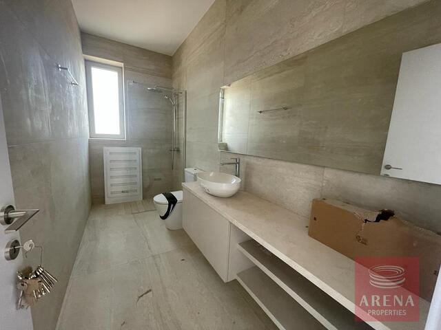 detachedHouse-16-SEAFRONT-VILLA-IN-AYIA-TRIADA-6597.jpeg
