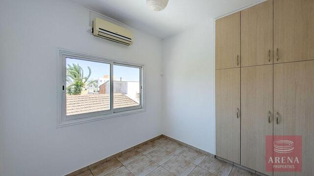 detachedHouse-6a3d67c8c7108-1.jpg