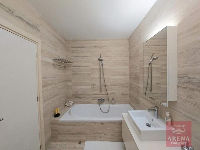 Luxury 2-Bed Apartment for Sale in Protaras – photo 16