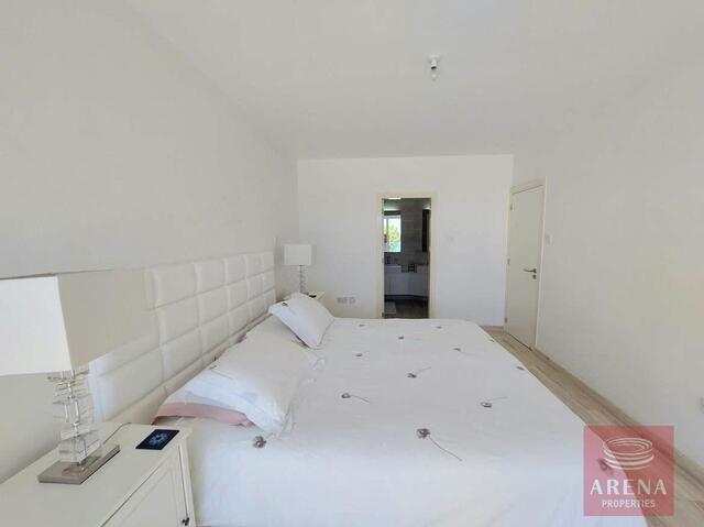 Luxury 2-Bed Apartment for Sale in Protaras – photo 19