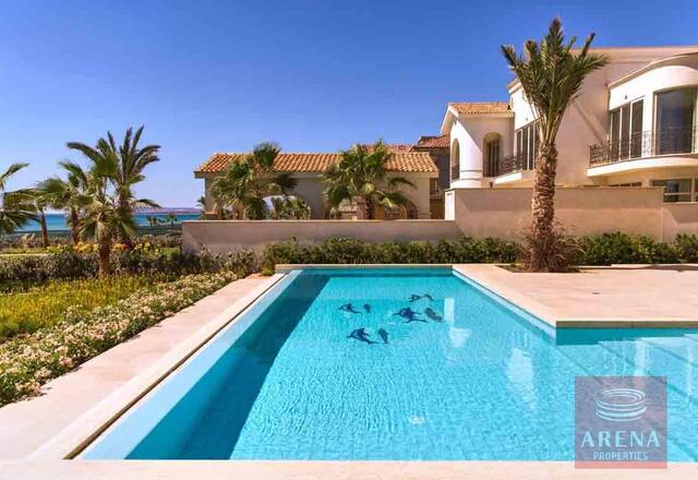 detachedHouse-11-6-BED-VILLA-IN-PERVOLIA-6867.jpeg